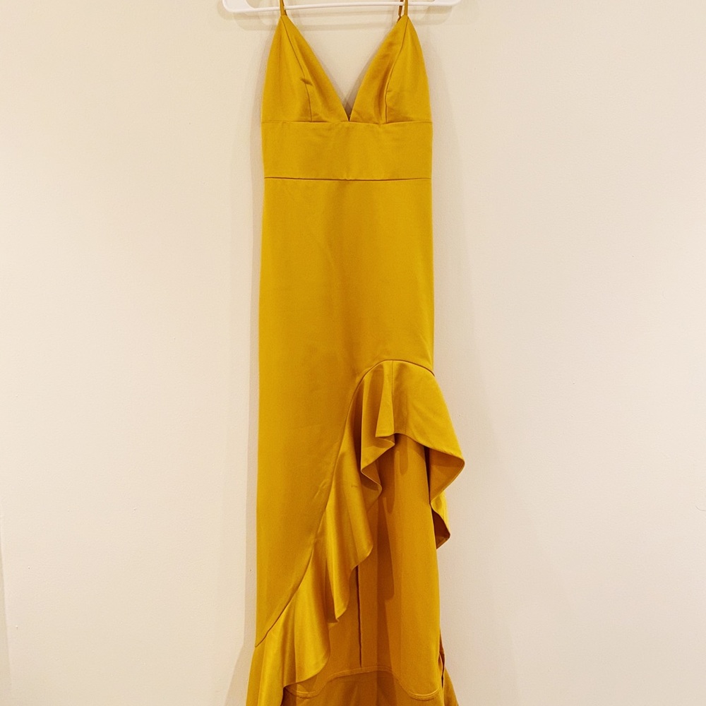 LULUMARI yellow-gold ruffle formal dress